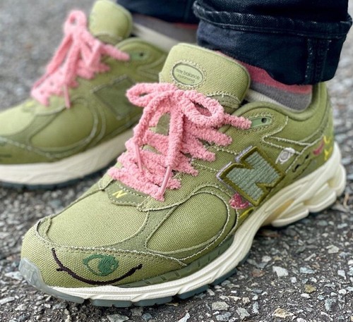 bryant giles new balance 2002r green